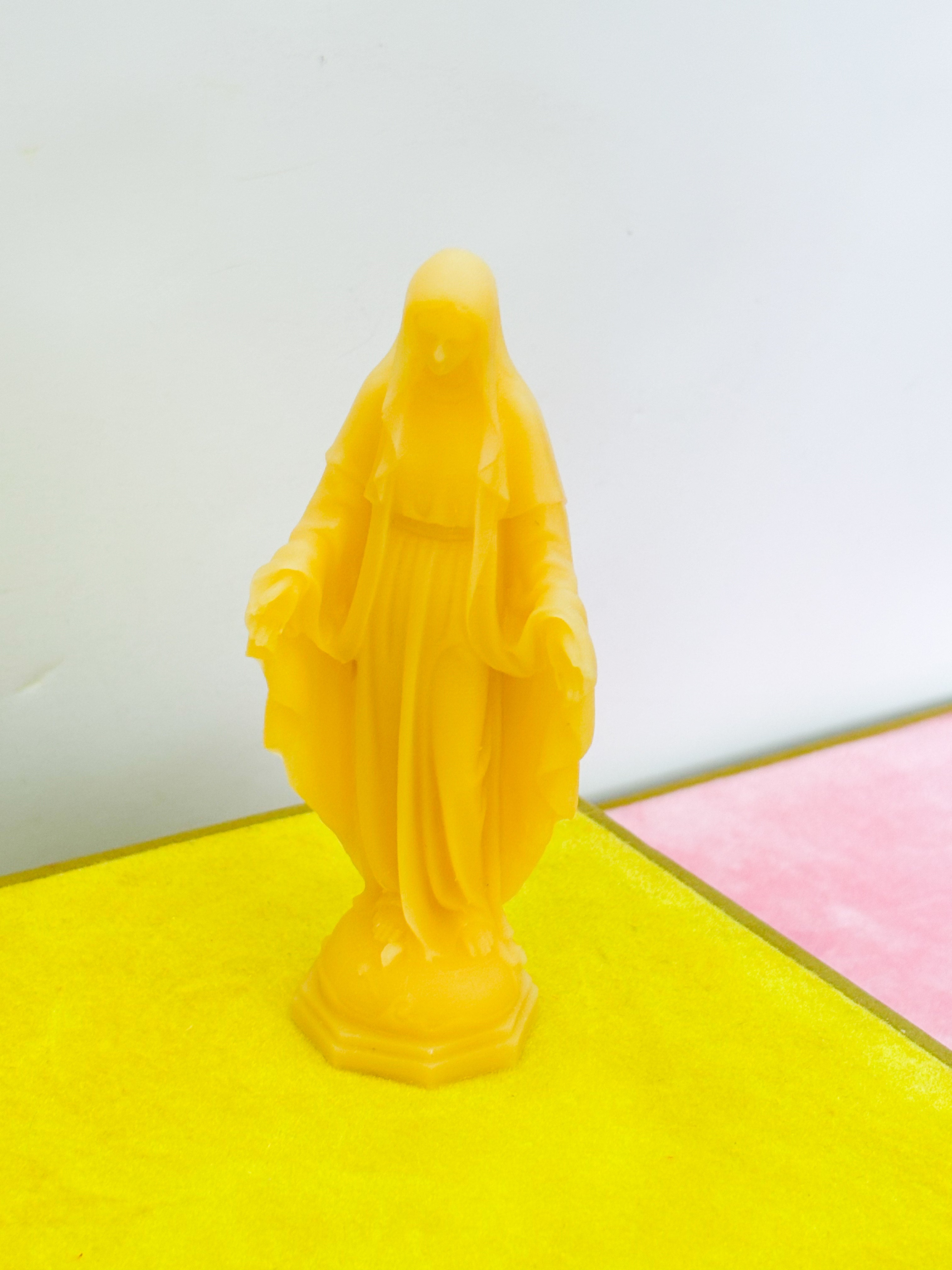 Matte Petite Mary Statue