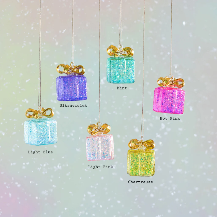 SPARKLY GIFT BOX ORNAMENT