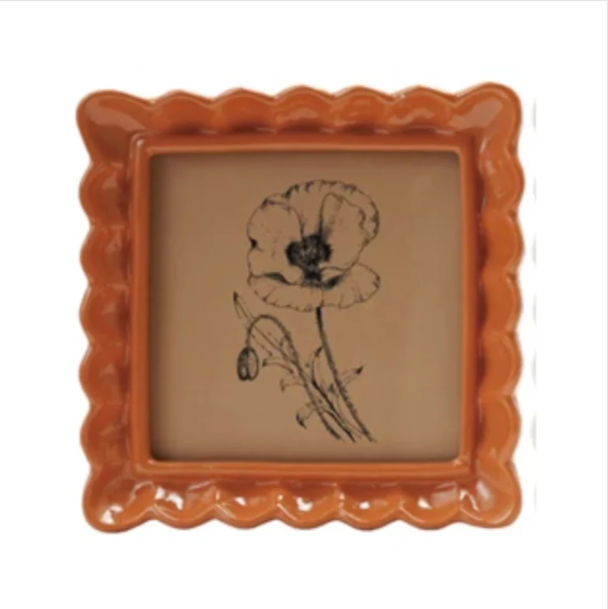 Resin Ruffled Photo Frame