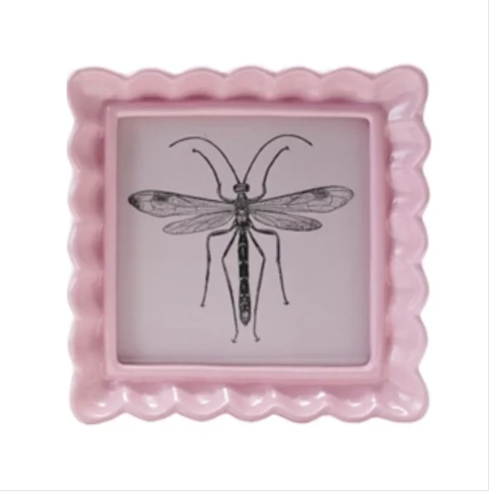 Resin Ruffled Photo Frame