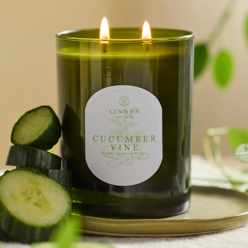 Linnea Large Candle