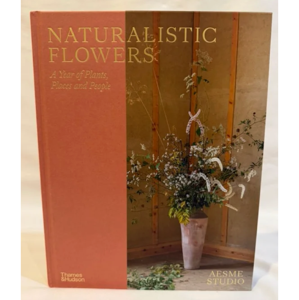 Naturalistic Flowers