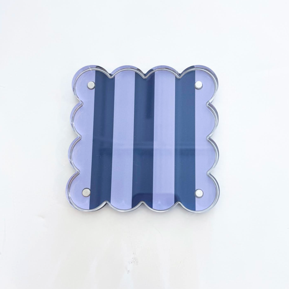 Acrylic Scalloped Frame