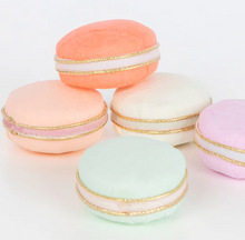 Load image into Gallery viewer, Macaron Surprise Balls